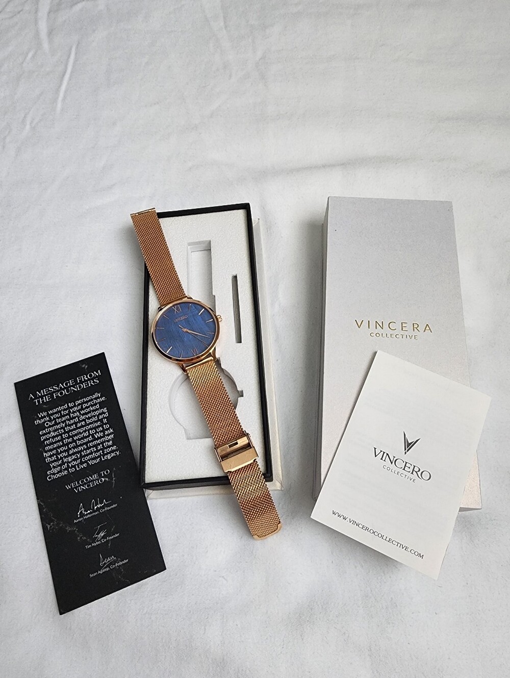 Vincero Rose Gold Blue Mother of Pearl Mesh Watch Set Boxed